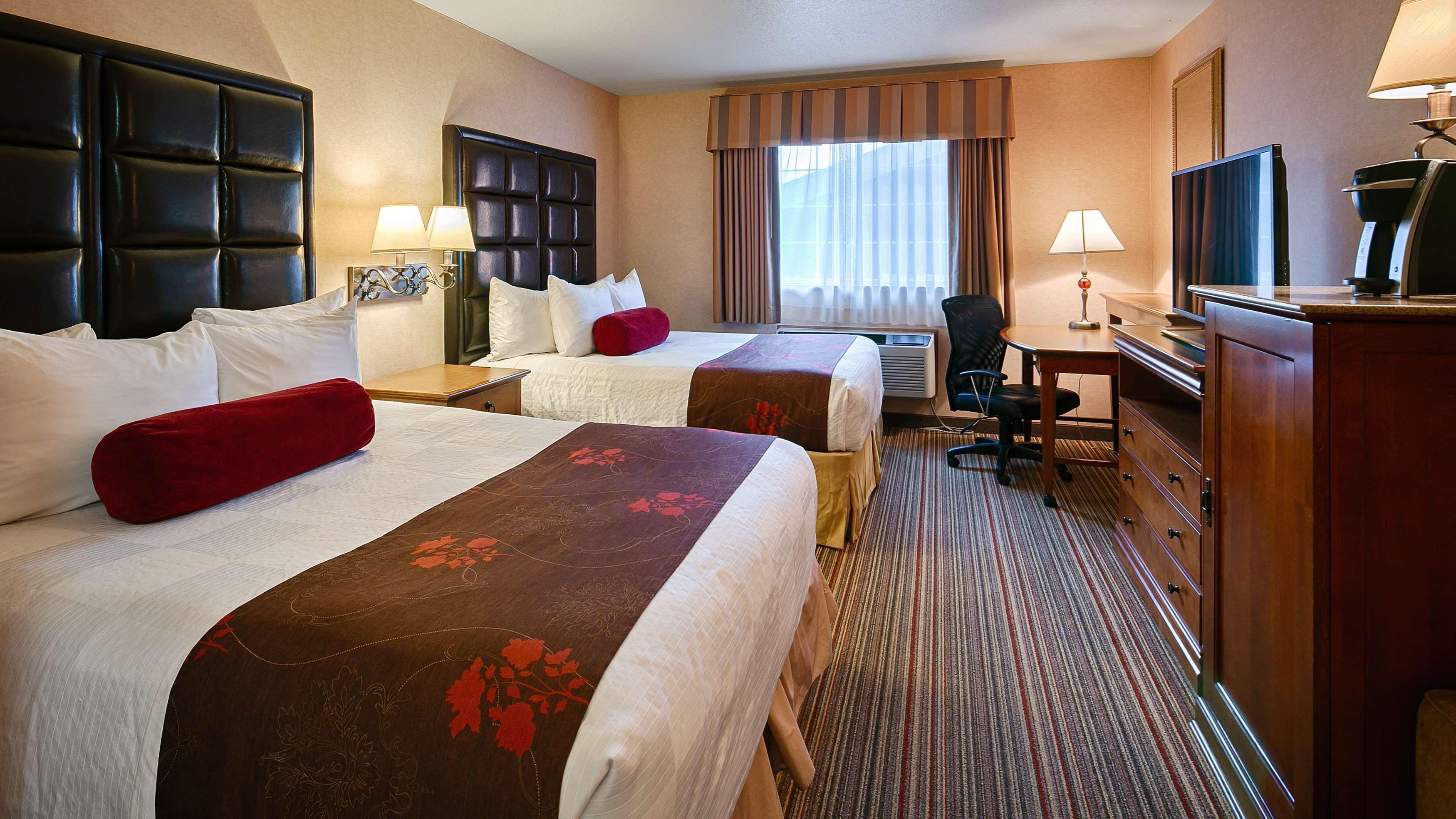 Best Western Plus Rama Inn & Suites 拉格兰德 外观 照片