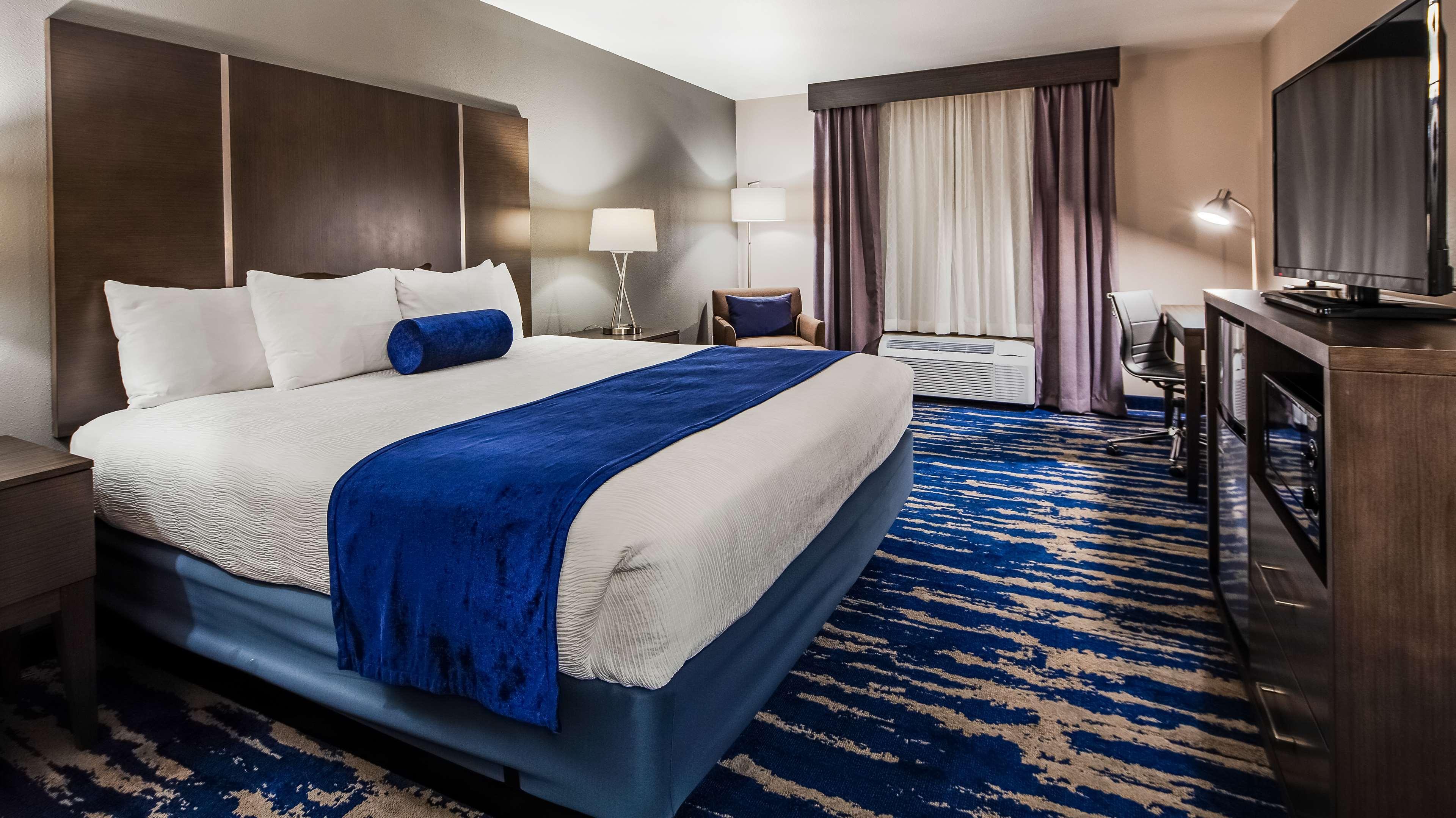 Best Western Plus Rama Inn & Suites 拉格兰德 外观 照片