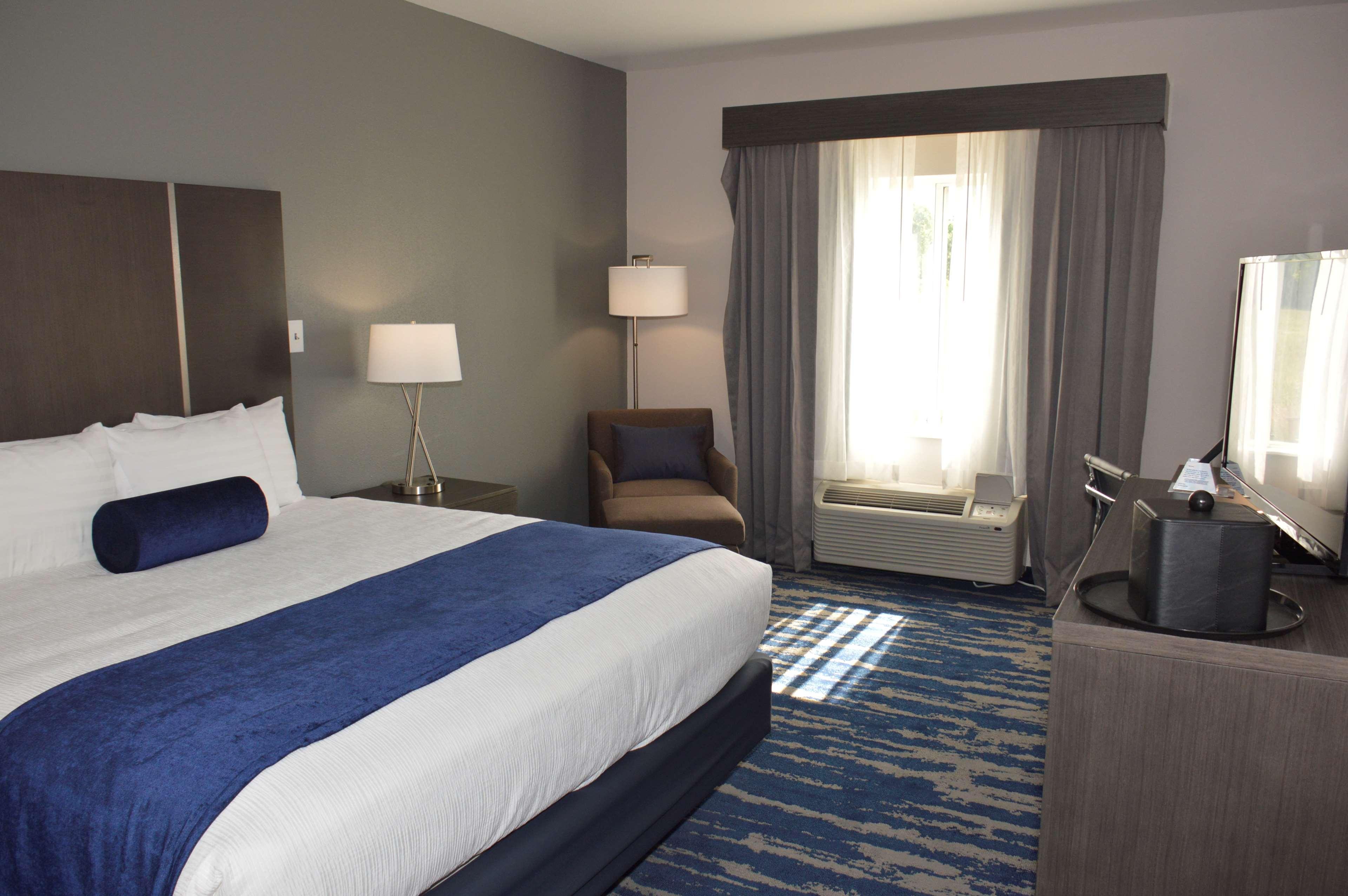 Best Western Plus Rama Inn & Suites 拉格兰德 外观 照片