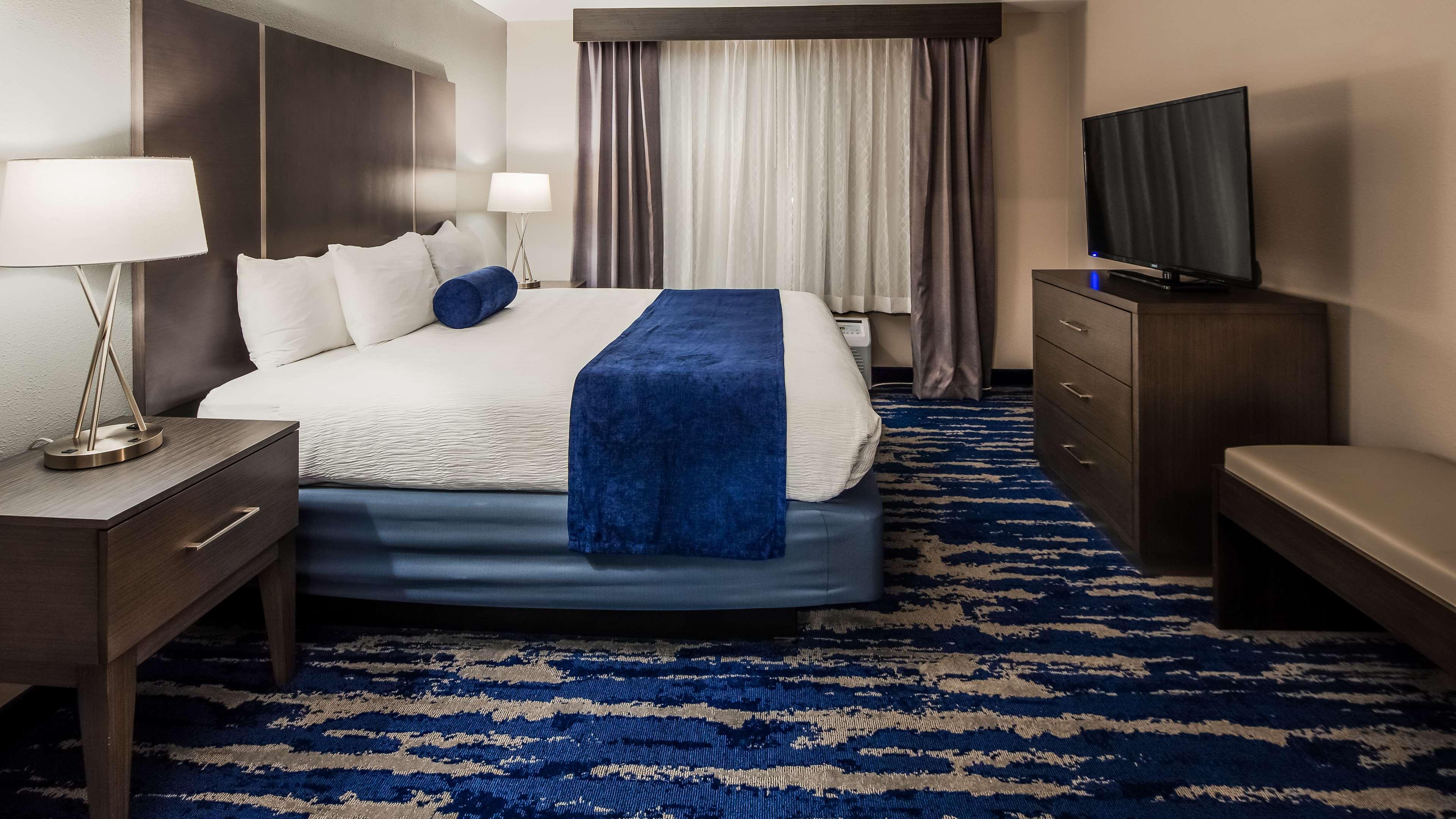 Best Western Plus Rama Inn & Suites 拉格兰德 外观 照片