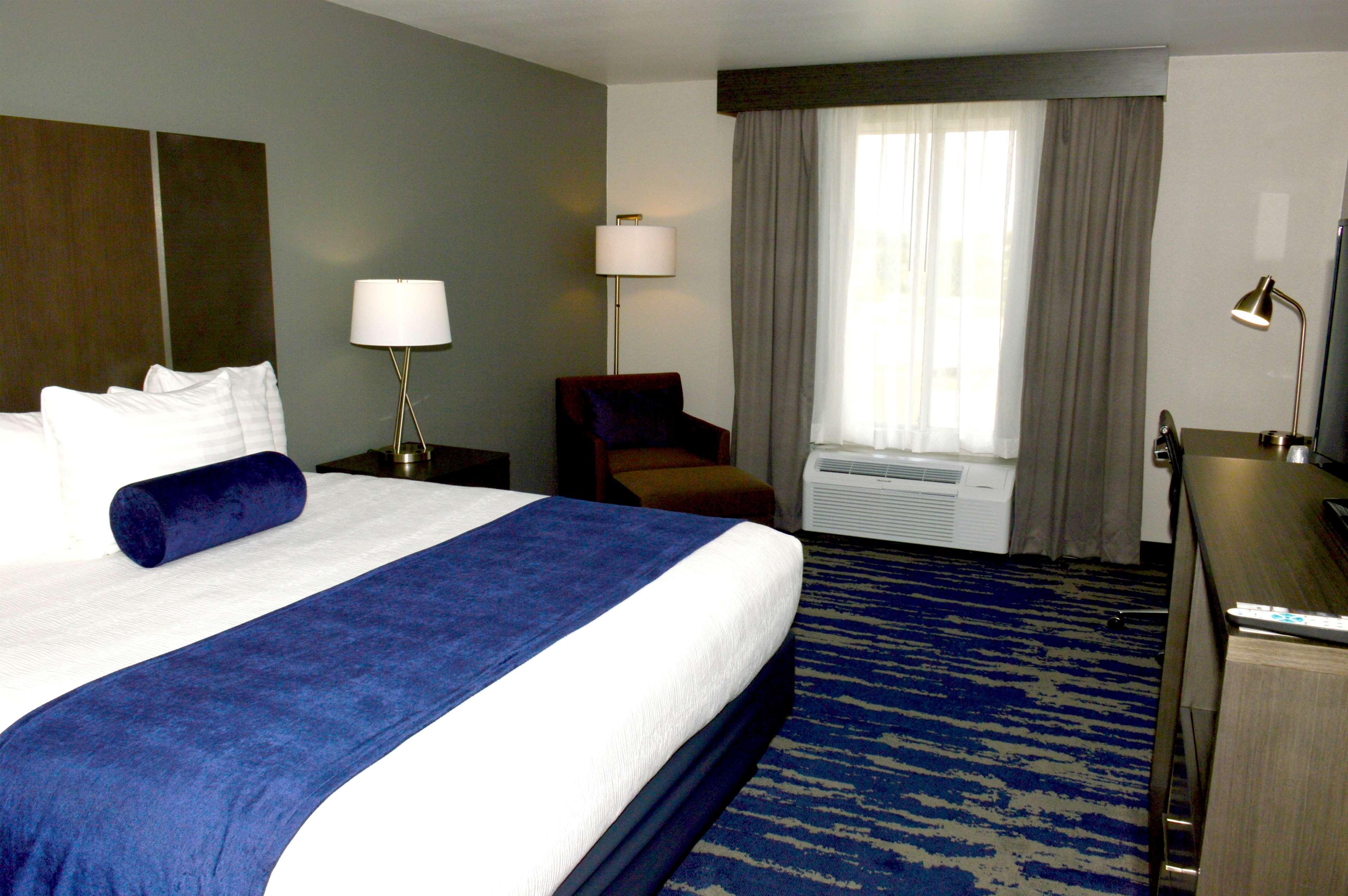 Best Western Plus Rama Inn & Suites 拉格兰德 外观 照片
